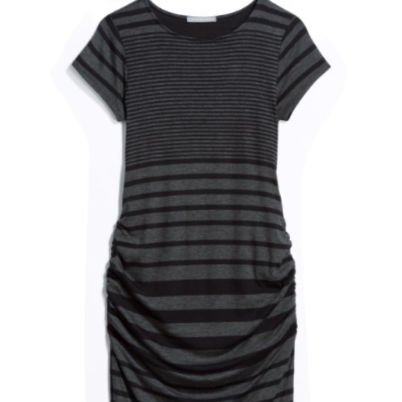 Loveappella Raelynn Maternity Dress - Picture 1 of 1